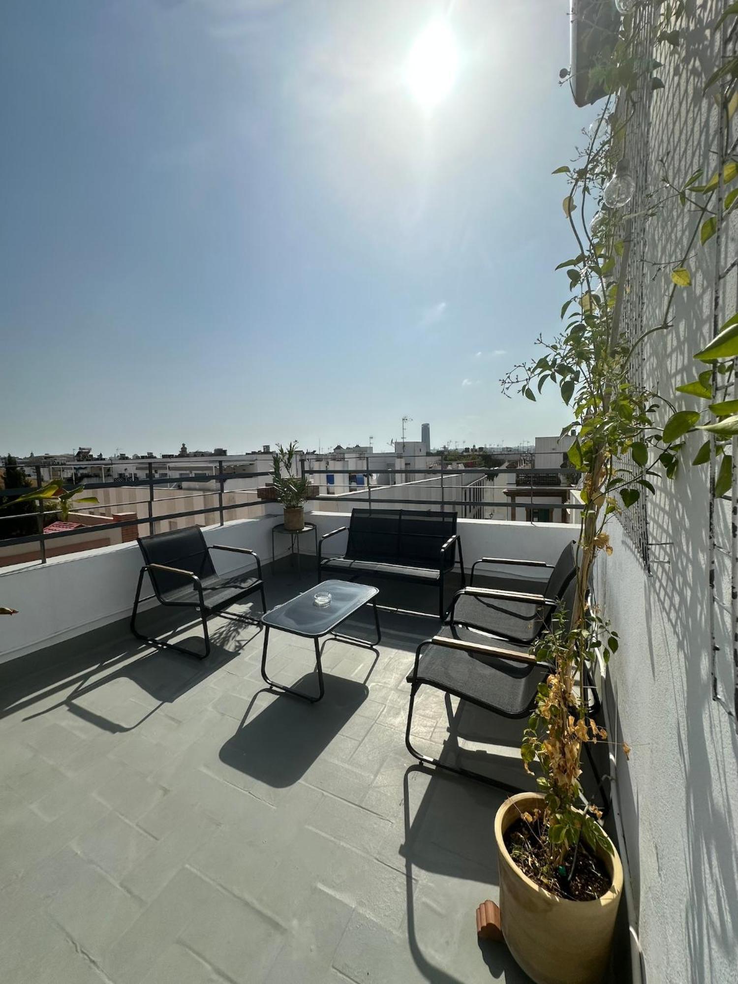 Almazen Apartamentos, Arrayan 23 Seville Luaran gambar