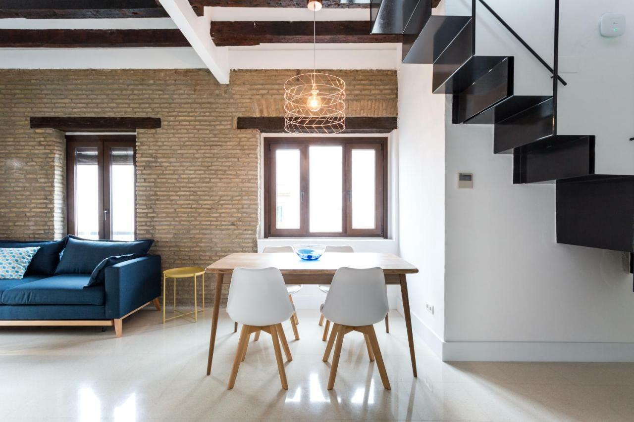Almazen Apartamentos, Arrayan 23 Seville Luaran gambar