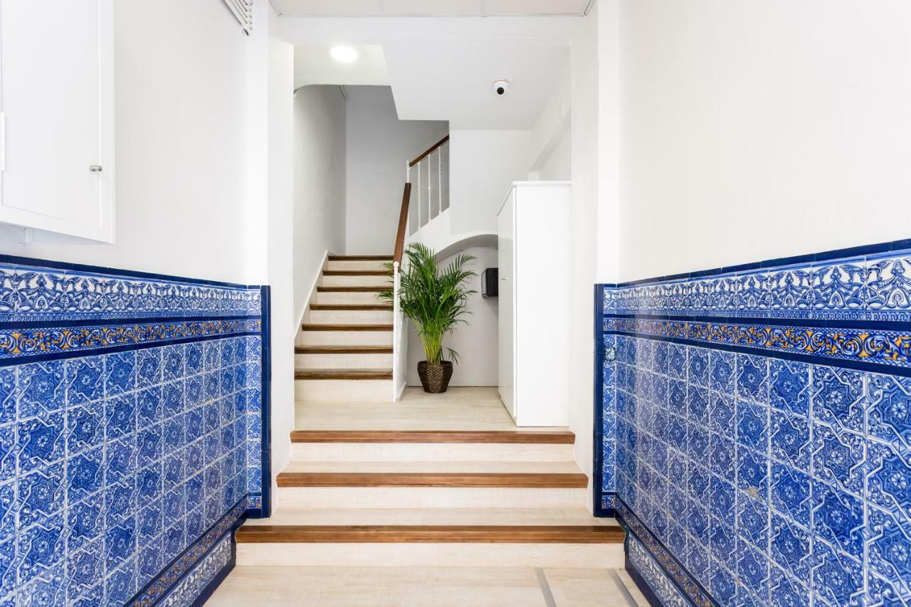 Almazen Apartamentos, Arrayan 23 Seville Luaran gambar