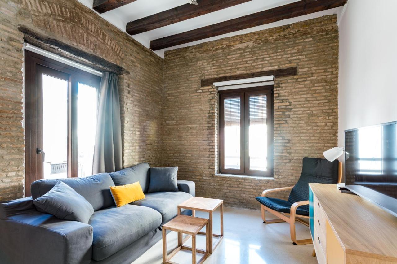 Almazen Apartamentos, Arrayan 23 Seville Luaran gambar
